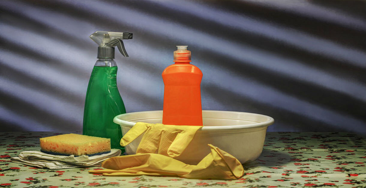Uso do álcool isopropílico na limpeza, não apenas na desinfecção 1
